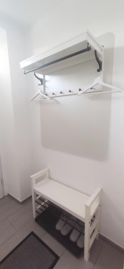 Gemuetliche Zweiraumwohnung In Ruhelage Вена Экстерьер фото